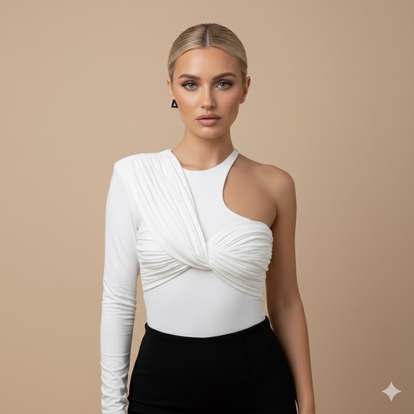 Goddess Sculpt One-Shoulder Bodysuit - Picture 4 of 12